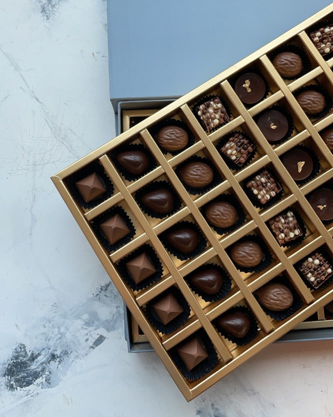 Supreme Luxury Chocolate Box