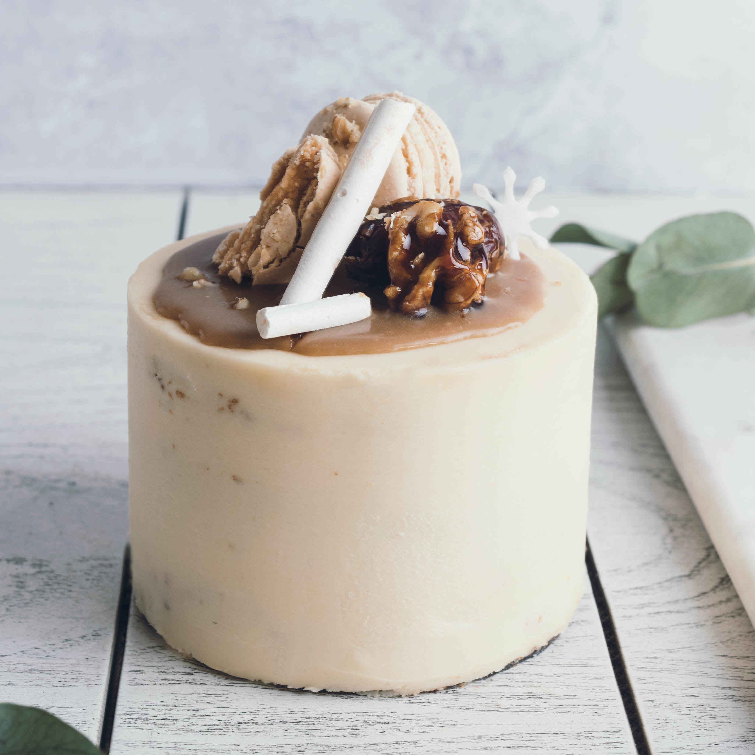 Toffee Date Cake