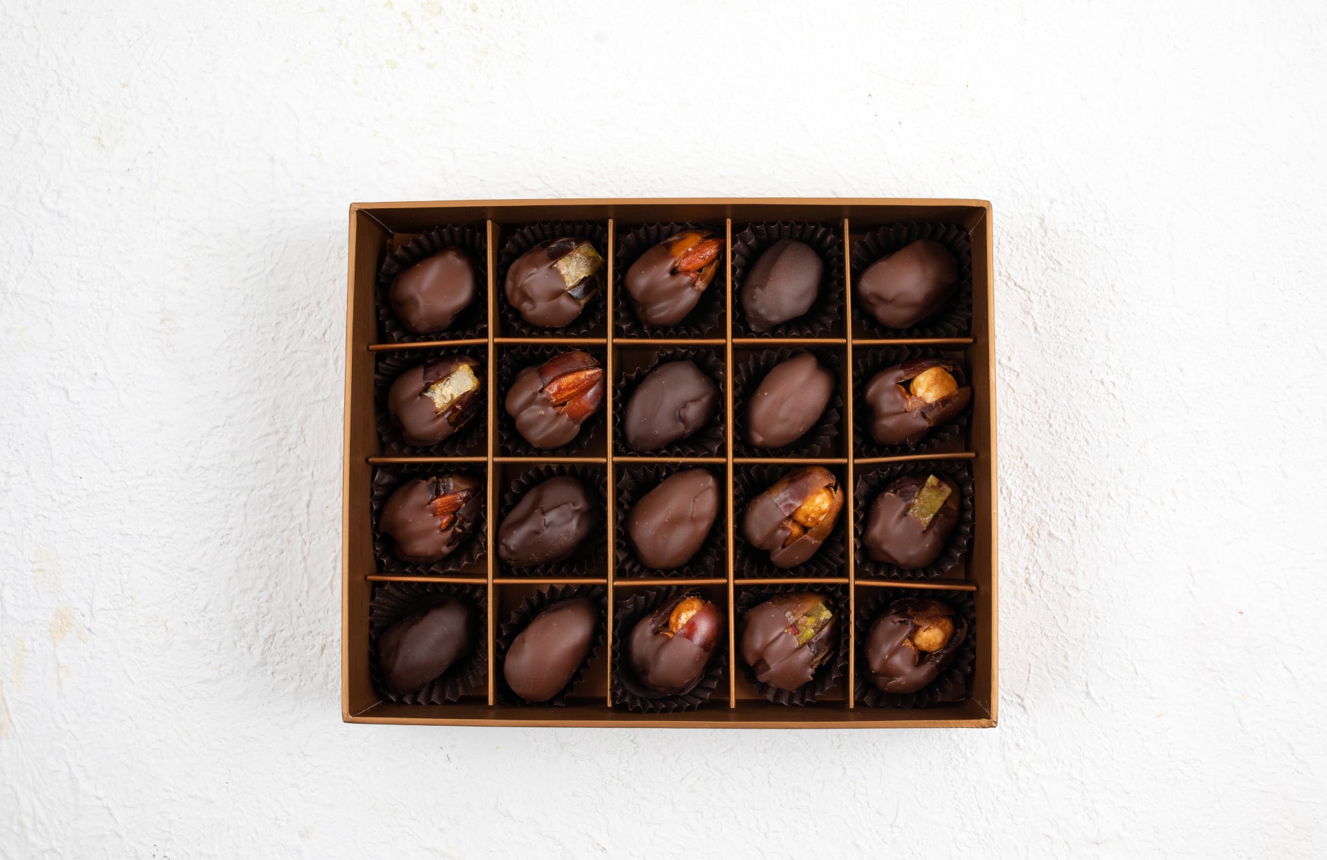 20 Piece of Covet Chocolate Dates