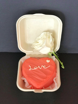 Love - Mini Cake
