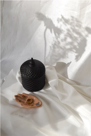 
            
                Load image into Gallery viewer, Luxury Mhyyr &amp;amp; Frankincense Scented Candle
            
        